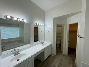 6235 Sandy Hollow Dr in Katy, TX - Building Photo - Building Photo