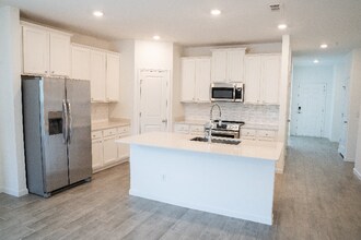 2965 Crossfield Dr in Green Cove Springs, FL - Foto de edificio - Building Photo