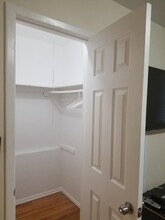 29 Balsam Dr in Hicksville, NY - Building Photo - Building Photo