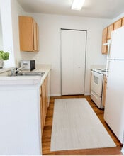 Whispering Oaks in Starke, FL - Building Photo - Building Photo