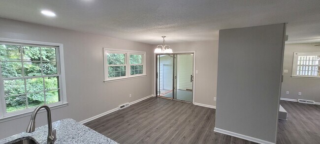 1301 Pisgah Church Rd in Greensboro, NC - Building Photo - Building Photo