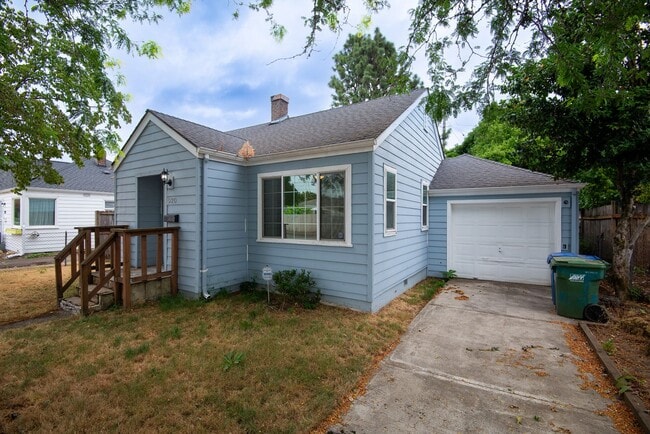 920 13th St NE in Salem, OR - Building Photo - Building Photo