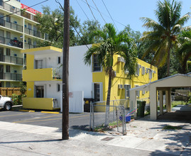 1523 NW 16th Ave in Miami, FL - Building Photo - Building Photo