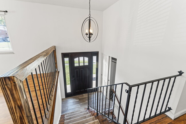 1805 Kathy Ln in Miamisburg, OH - Building Photo - Building Photo