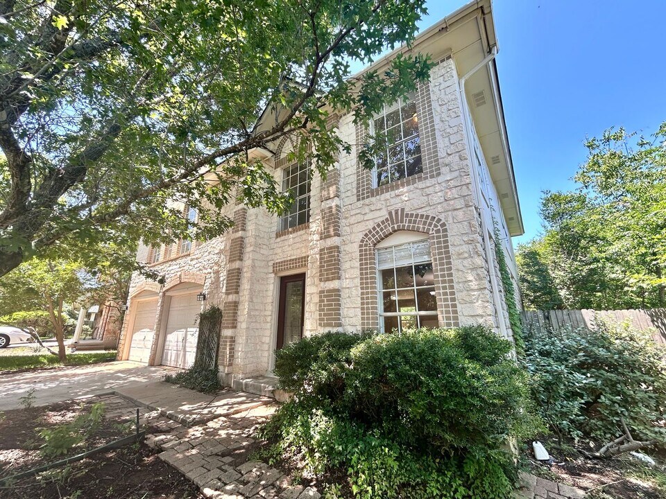 17606 Klamath Falls Dr in Round Rock, TX - Building Photo