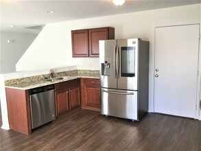 5552 N Genoa St in Denver, CO - Building Photo - Building Photo