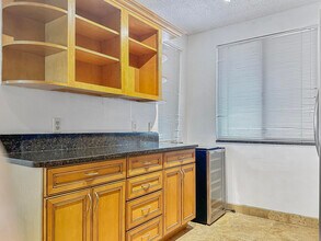 2761 Village Blvd in West Palm Beach, FL - Building Photo - Building Photo