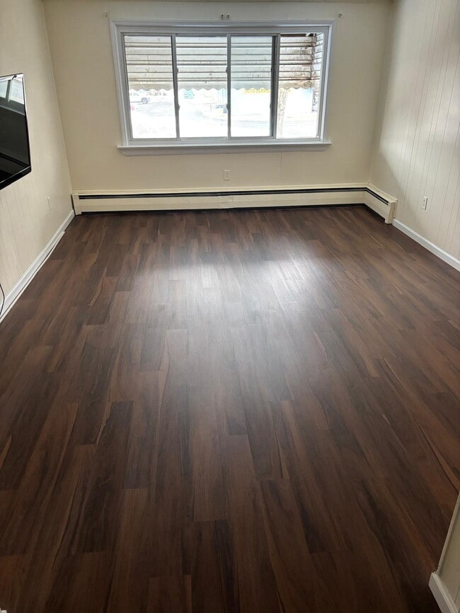 1607 S Olden Ave, Unit Apt B in Trenton, NJ - Building Photo - Building Photo