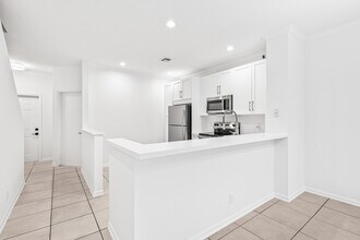 8024 Briantea Dr in Boynton Beach, FL - Building Photo - Building Photo