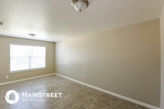 4910 Larkhill Farm in San Antonio, TX - Building Photo - Building Photo
