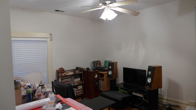 136 Elgin Ave in Forest Park, IL - Building Photo - Building Photo