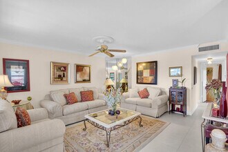 810 Burgundy St in Delray Beach, FL - Building Photo - Building Photo