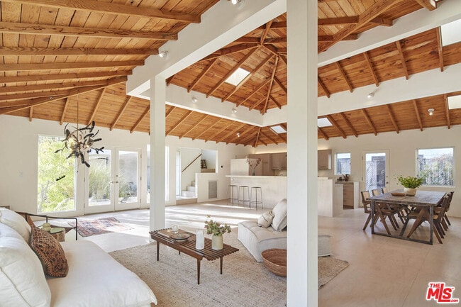 property at 703 Palms Blvd