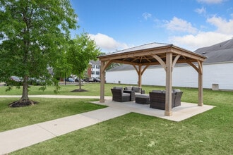 Arbor Glen - Seniors 55+ in Twinsburg, OH - Building Photo - Building Photo