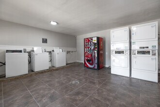 The Landing in San Angelo, TX - Building Photo - Interior Photo