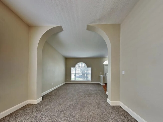 11927 Lark Song Loop in Riverview, FL - Building Photo - Building Photo