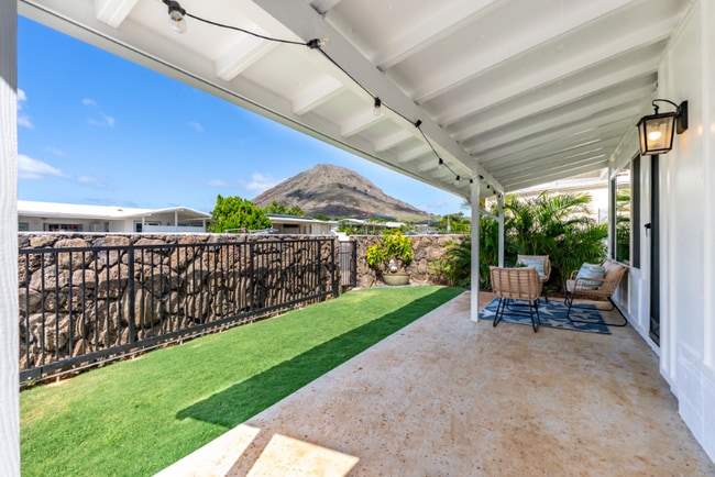 7263 Anakua St in Honolulu, HI - Foto de edificio - Building Photo