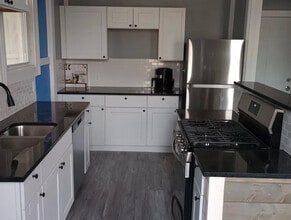 3801 Whitman Ave, Unit 3 in Cleveland, OH - Building Photo - Building Photo