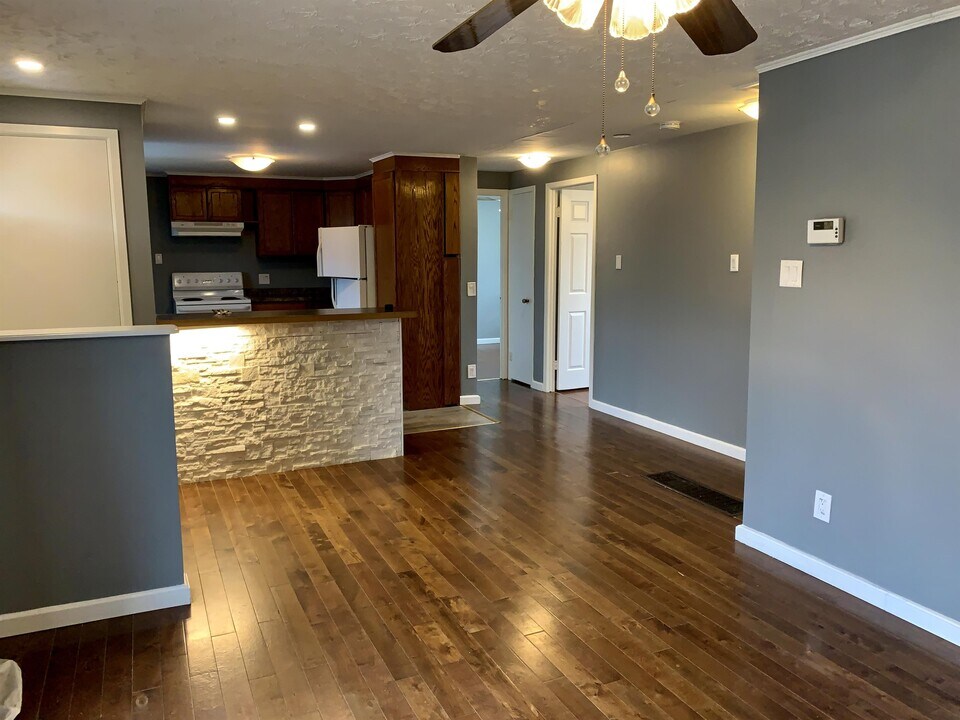 233 Flying Cloud Dr in Dartmouth, NS - Building Photo