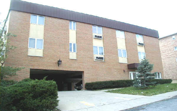 219 Daniel St in Hackensack, NJ - Foto de edificio