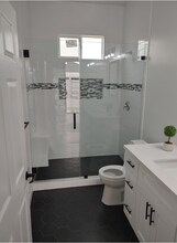 1332 Evergreen St in Burbank, CA - Building Photo - Building Photo