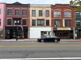 252 Main St in Johnson City, NY - Building Photo
