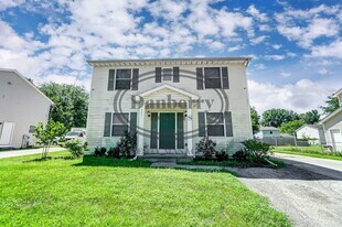 3571 Turret Green Dr in Toledo, OH - Building Photo