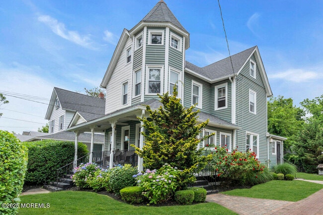 property at 1205 11th Ave