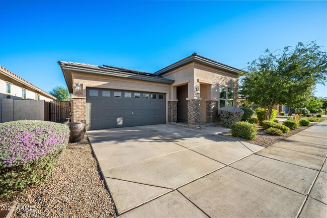 2814 W Apollo Rd in Phoenix, AZ - Building Photo - Building Photo