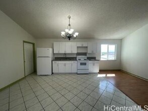 94-472-472 Kipou St in Waipahu, HI - Building Photo - Building Photo