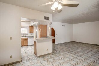 5374 N Flint Ave in Tucson, AZ - Building Photo - Building Photo