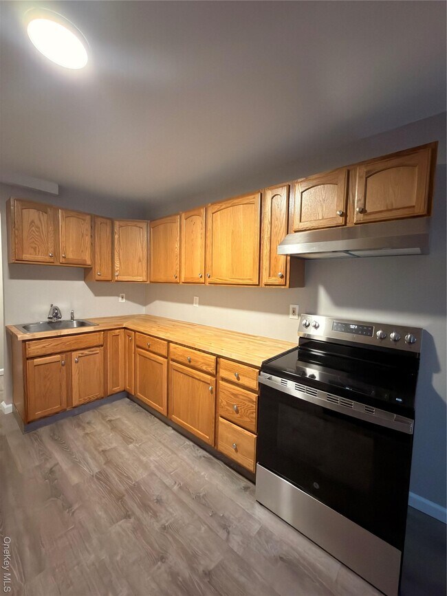 4789 NY-22 in Amenia, NY - Building Photo - Building Photo