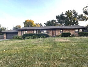 425 37th St in Downers Grove, IL - Building Photo - Building Photo