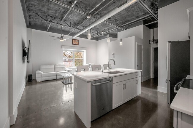 480 Skain Ave in Lexington, KY - Building Photo - Building Photo