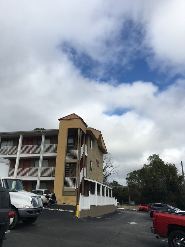 property at 253 Hayden Rd