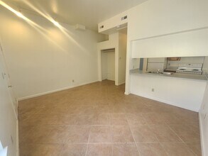 809 N 6th St in Boise, ID - Foto de edificio - Building Photo