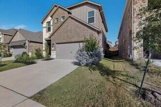 3616 Elizabeth St in Rowlett, TX - Building Photo - Building Photo