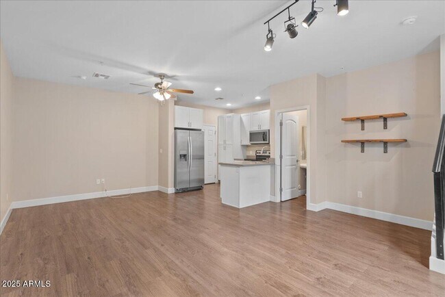 1406 W Main St in Mesa, AZ - Building Photo - Building Photo