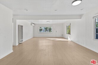 1128 Irolo St in Los Angeles, CA - Building Photo - Building Photo