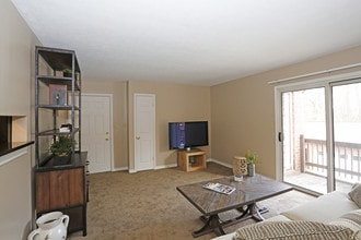 Parkview Apartments in Normal, IL - Building Photo - Interior Photo