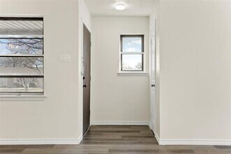 1611 Cascade St in Mesquite, TX - Foto de edificio - Building Photo