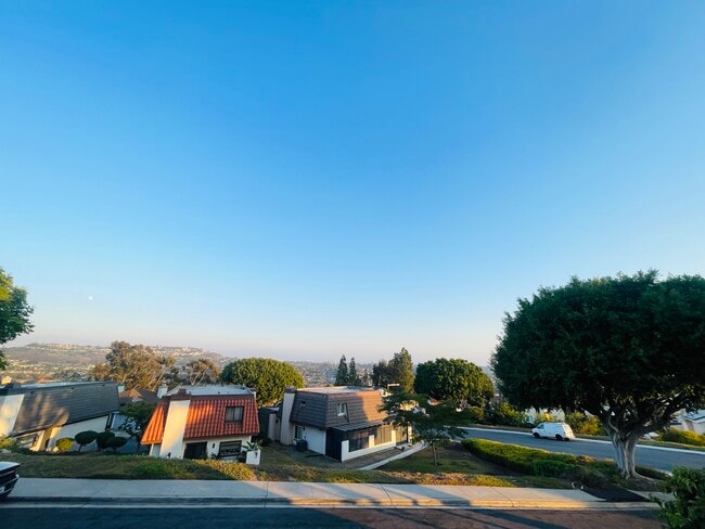 11512 Faisan Way in San Diego, CA - Building Photo - Building Photo
