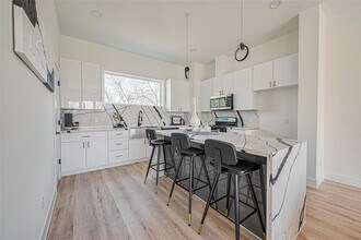 4207 Ward St in Houston, TX - Building Photo - Building Photo