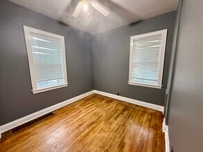 1840 41st St, Unit 1840 in Rock Island, IL - Building Photo - Building Photo