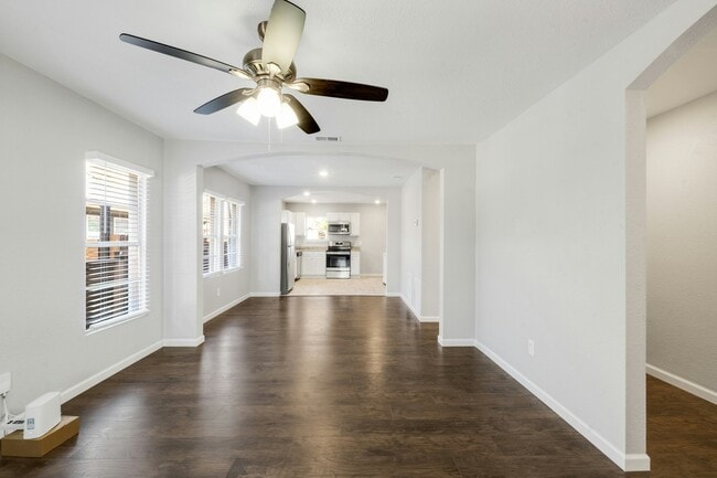 1227 Wilbur St in Dallas, TX - Building Photo - Building Photo