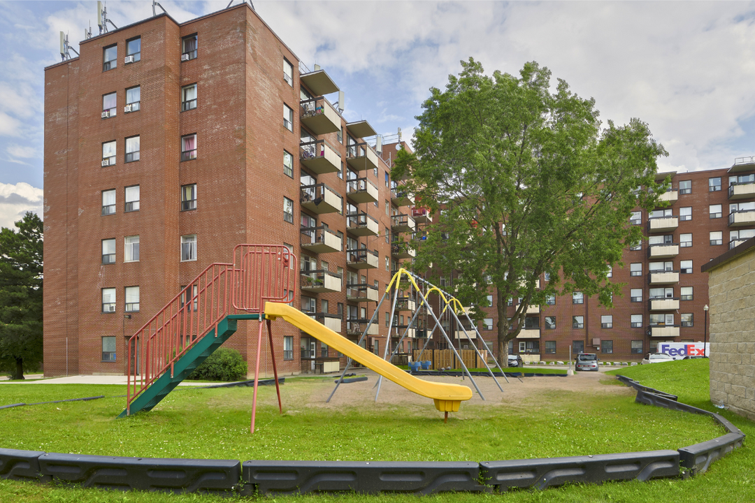 3420 Morning Star Dr in Mississauga, ON - Building Photo