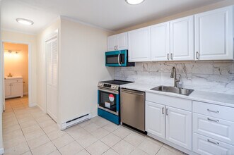 267 W Cedar St in Norwalk, CT - Building Photo - Building Photo