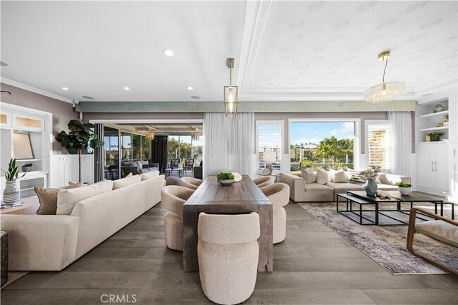 58 Victoria in Newport Beach, CA - Building Photo - Building Photo