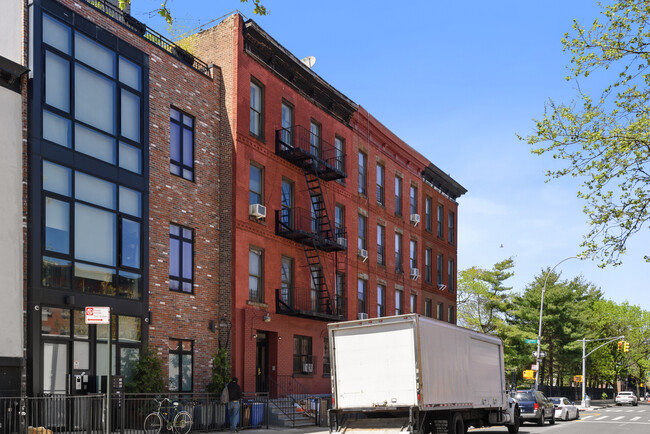 760 Marcy Avenue in Brooklyn, NY - Building Photo - Building Photo