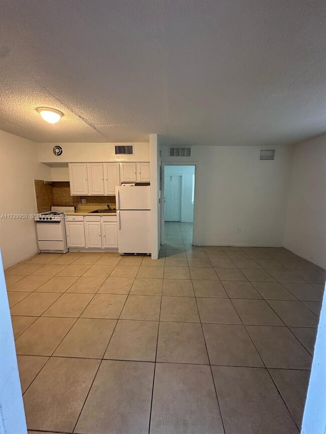 101 NW 29th Ave in Fort Lauderdale, FL - Building Photo - Building Photo